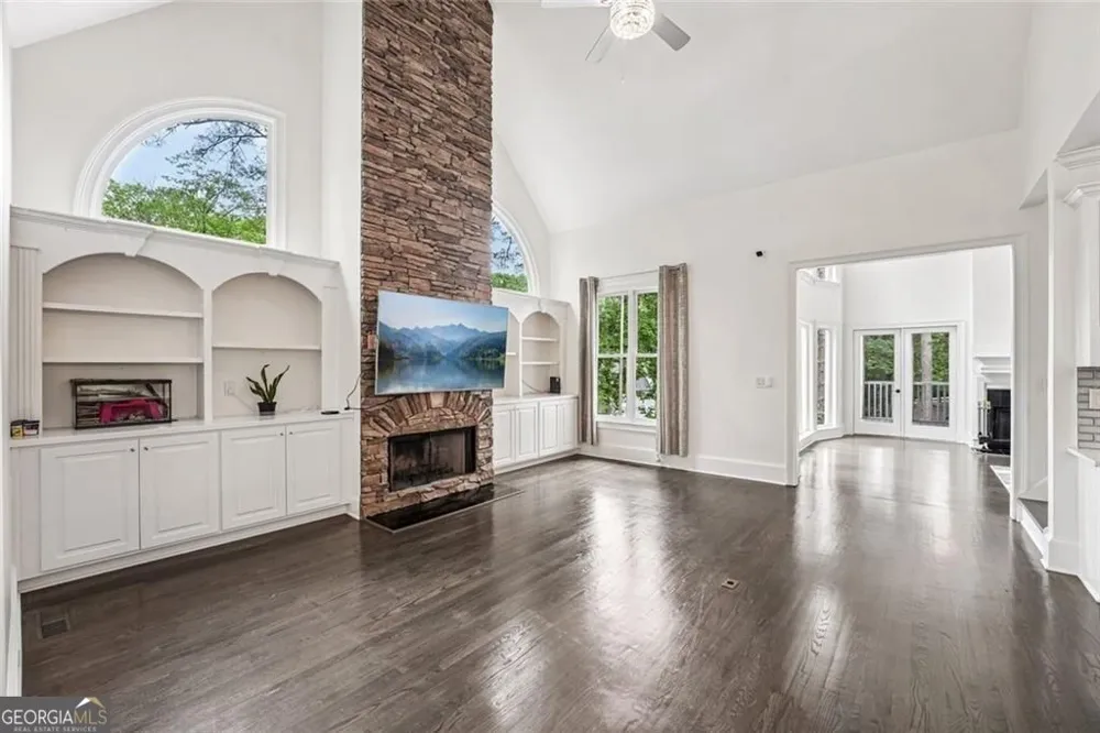 1091 Fieldstone TRL Milton, GA 30004