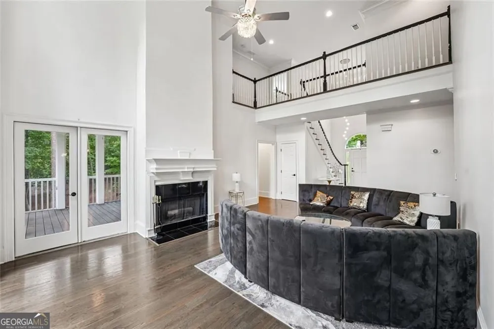 1091 Fieldstone TRL Milton, GA 30004