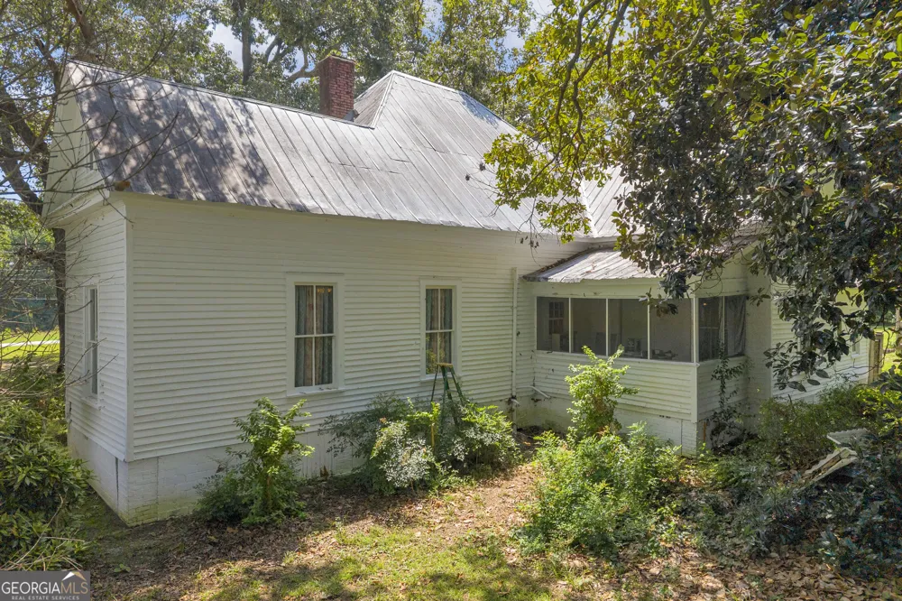 1404 W Main ST Bowersville, GA 30516