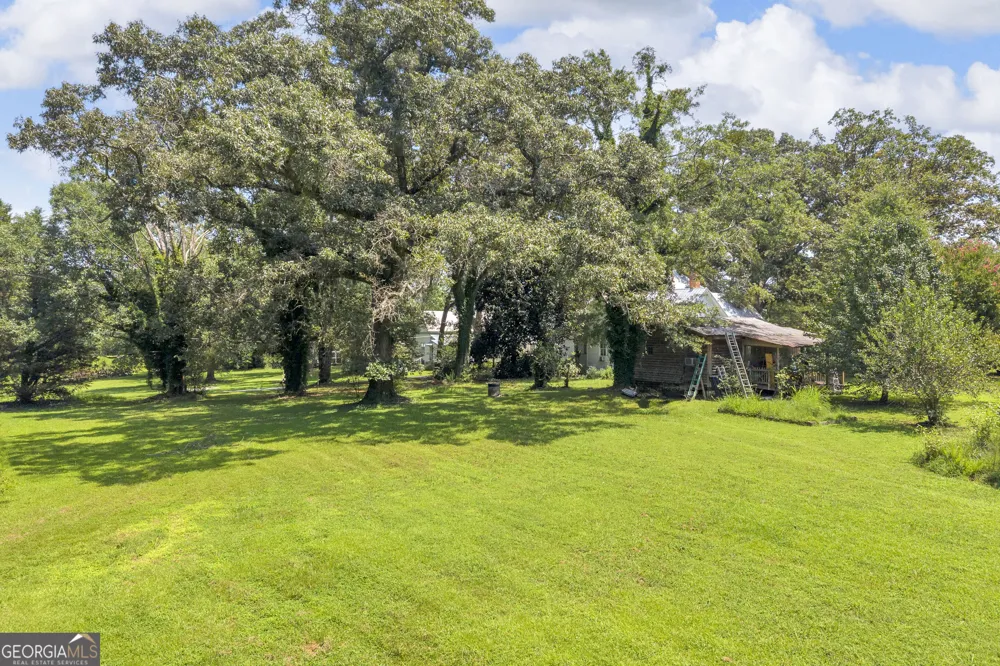 1404 W Main ST Bowersville, GA 30516