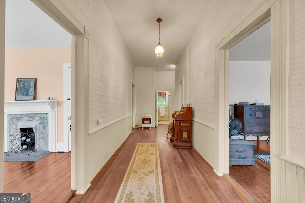 1404 W Main ST Bowersville, GA 30516