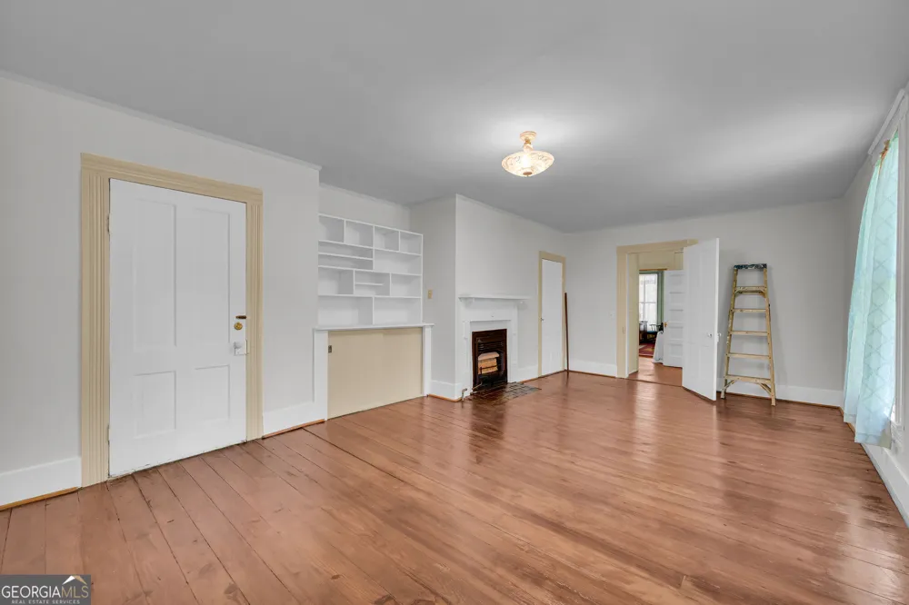 1404 W Main ST Bowersville, GA 30516