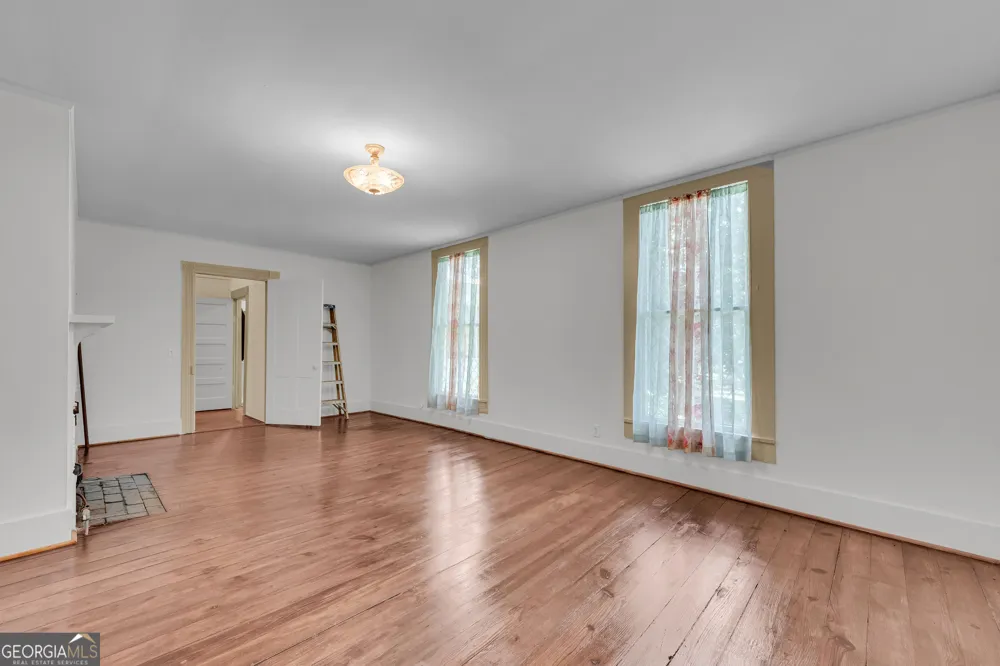 1404 W Main ST Bowersville, GA 30516