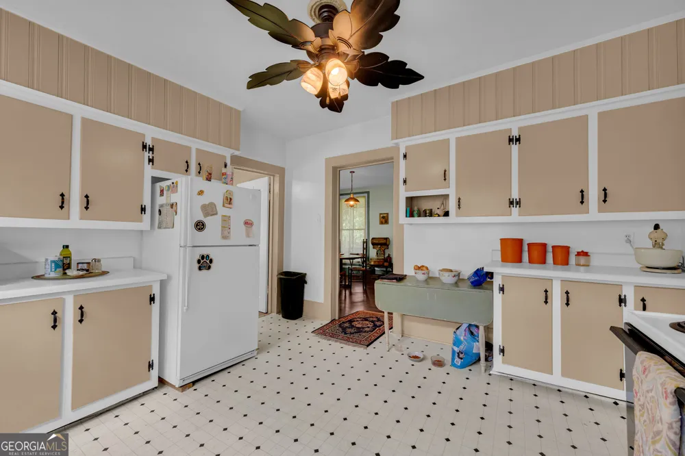 1404 W Main ST Bowersville, GA 30516