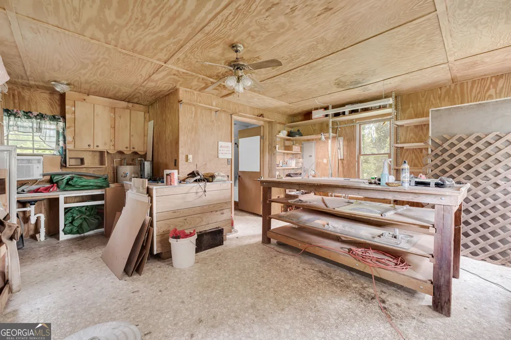 1404 W Main ST Bowersville, GA 30516