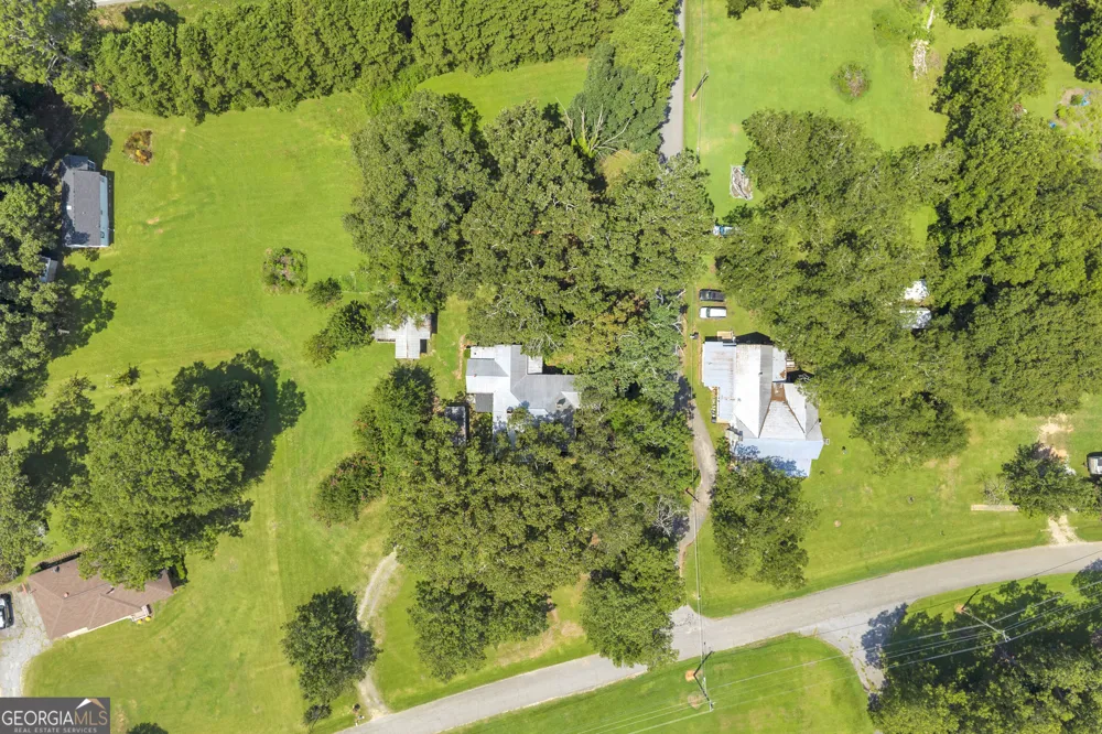 1404 W Main ST Bowersville, GA 30516