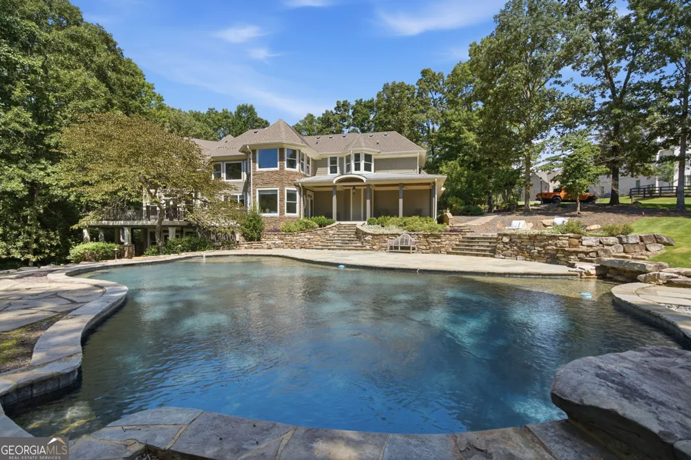 127 Mills LN Ball Ground, GA 30107