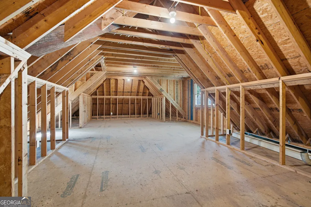 127 Mills LN Ball Ground, GA 30107