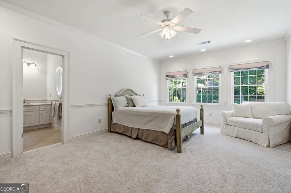 127 Mills LN Ball Ground, GA 30107