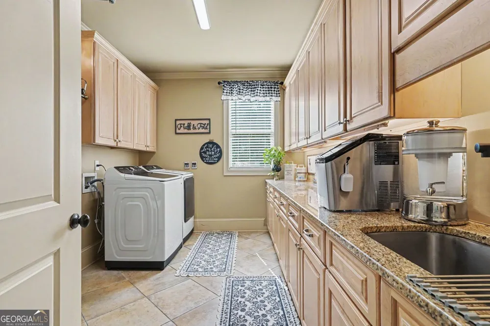590 Dorsey RD Hampton, GA 30228