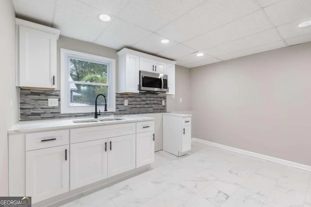 3846 Teresa TER SW Lilburn, GA 30047
