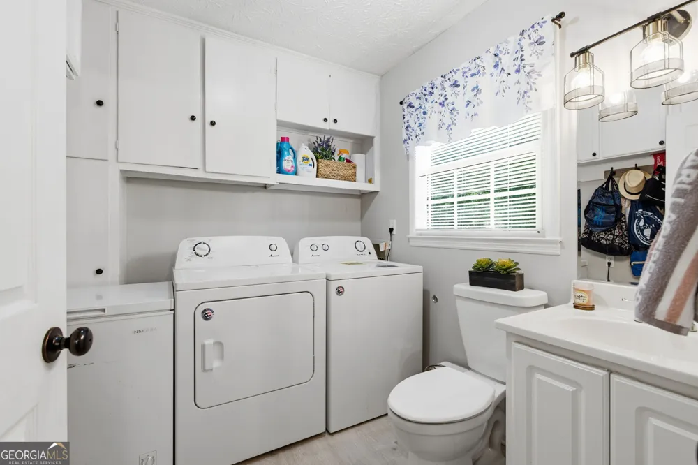 2335 Donnie Lee DR Gainesville, GA 30506