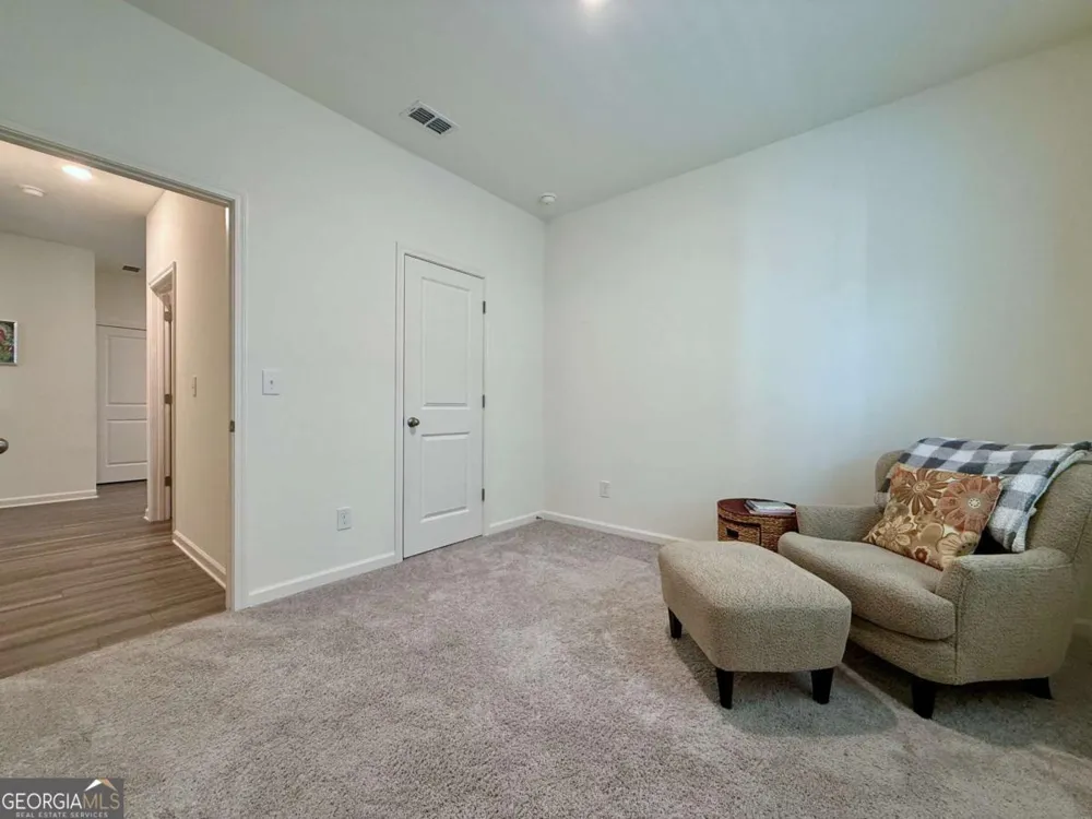 240 Hyde PARK Winder, GA 30680