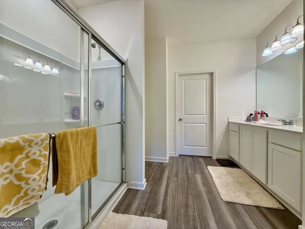 240 Hyde PARK Winder, GA 30680