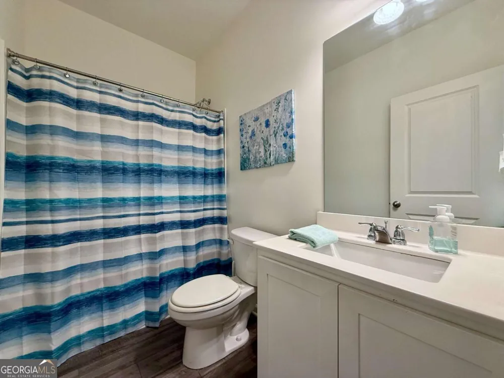 240 Hyde PARK Winder, GA 30680