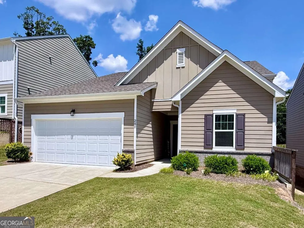 240 Hyde PARK Winder, GA 30680