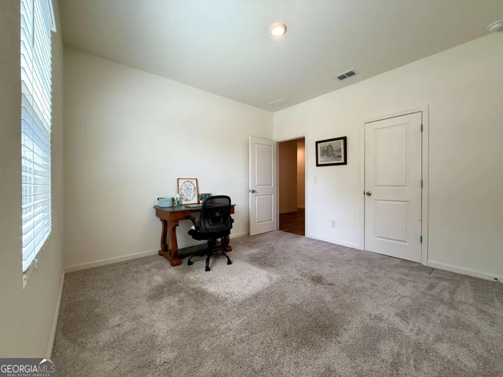 240 Hyde PARK Winder, GA 30680