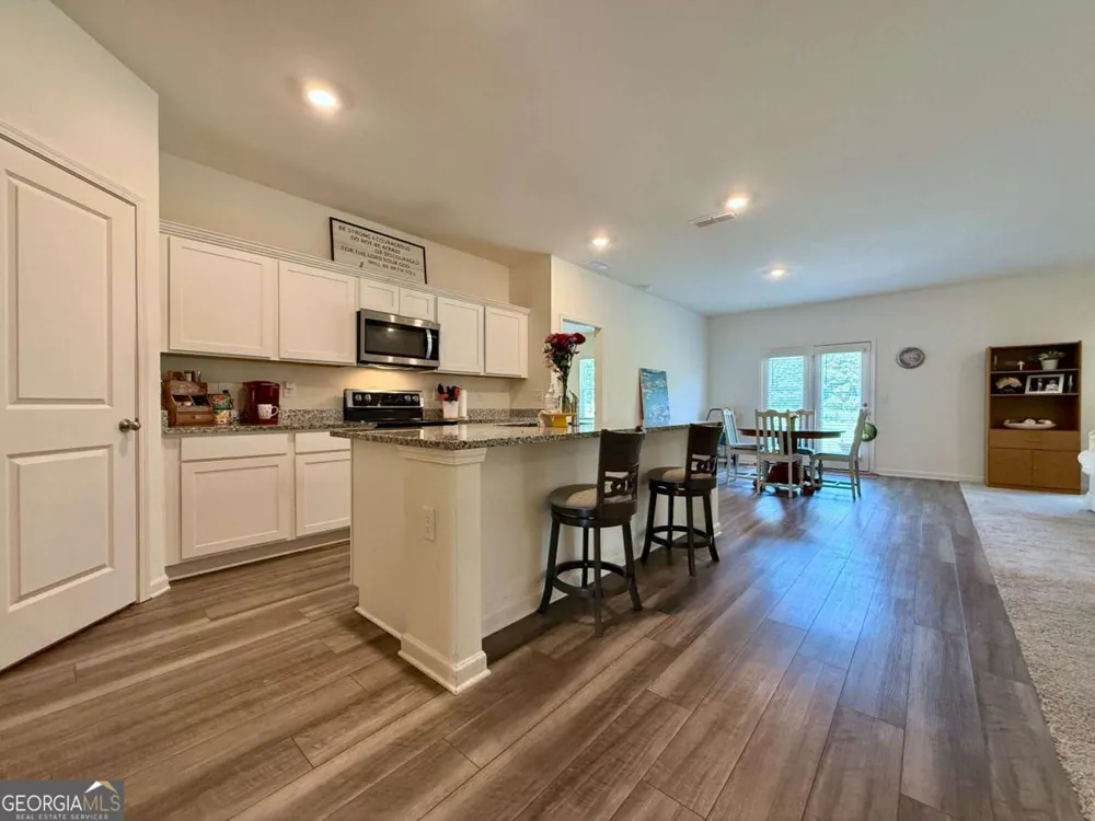 240 Hyde PARK Winder, GA 30680