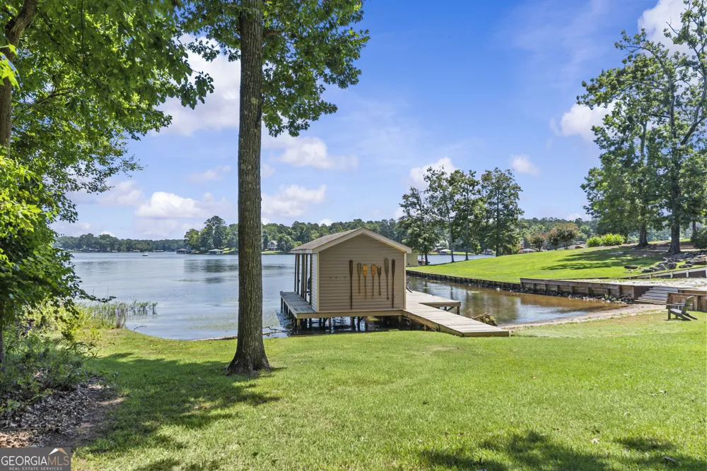 838 S Steel Bridge RD Eatonton, GA 31024