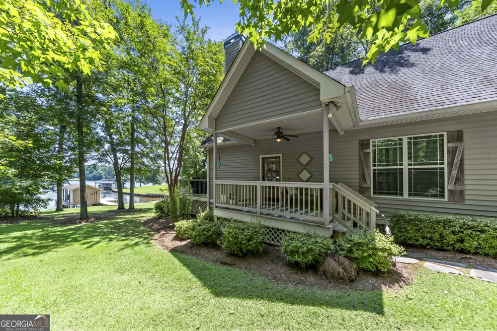 838 S Steel Bridge RD Eatonton, GA 31024