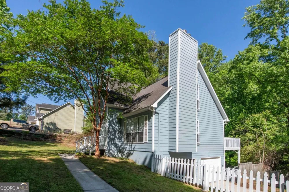 5995 Megcole WAY SW Mableton, GA 30126