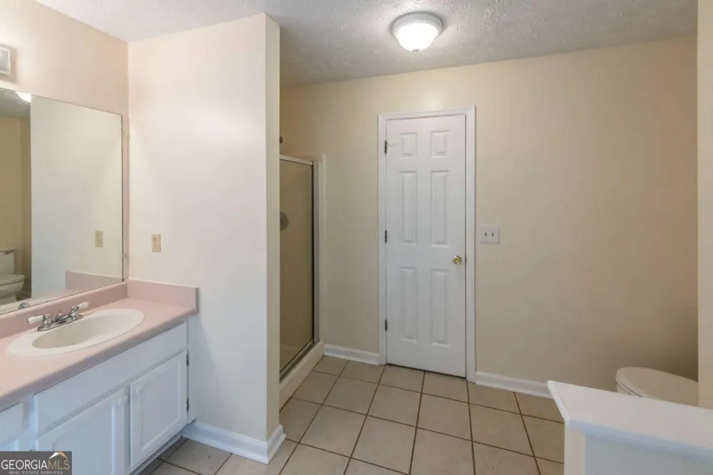 5995 Megcole WAY SW Mableton, GA 30126