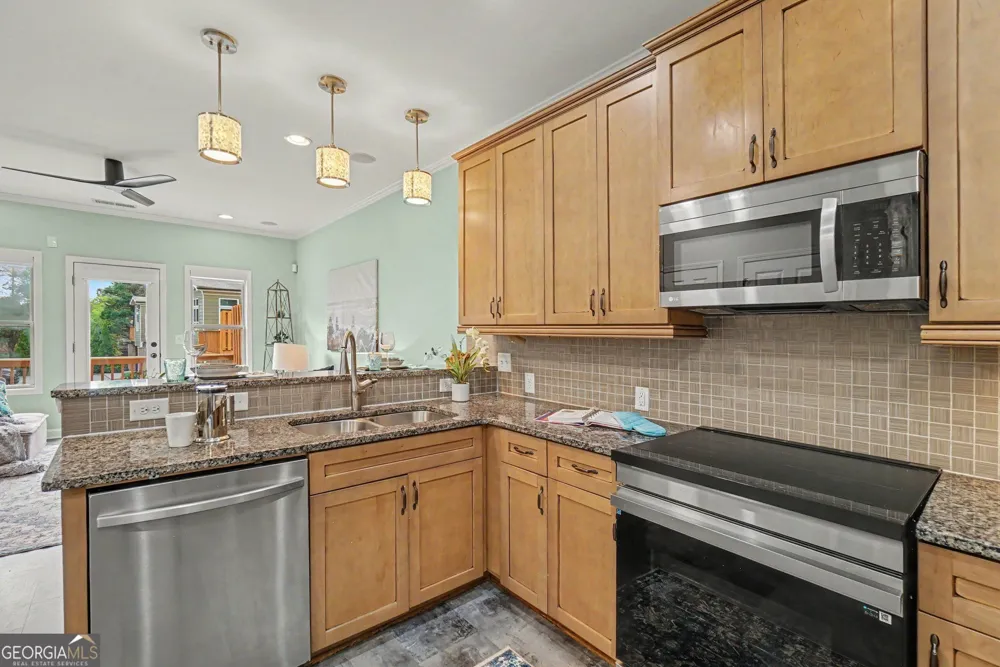 1215 Lavista CIR NE Atlanta, GA 30324