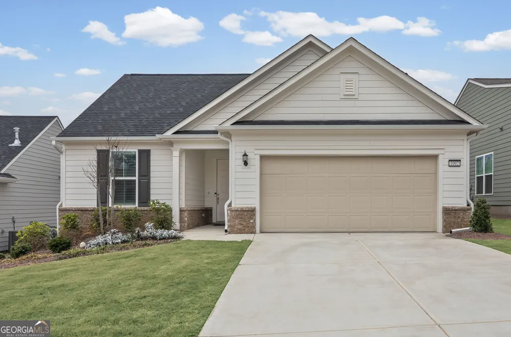 1002 Dirr DR Griffin, GA 30223