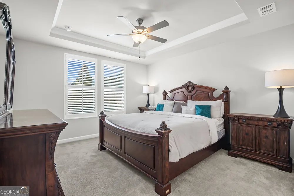 1002 Dirr DR Griffin, GA 30223