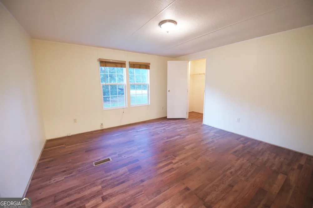 5314 Donnan RD Macon, GA 31217
