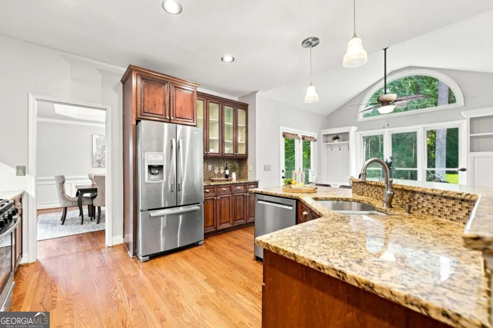 7350 Devonhall WAY Johns Creek, GA 30097