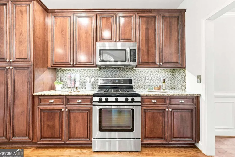 7350 Devonhall WAY Johns Creek, GA 30097