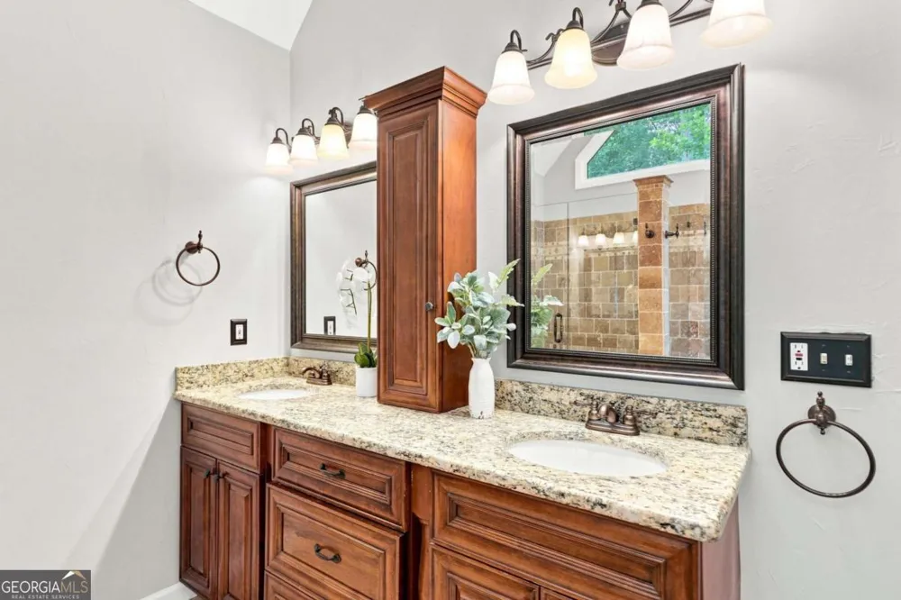 7350 Devonhall WAY Johns Creek, GA 30097
