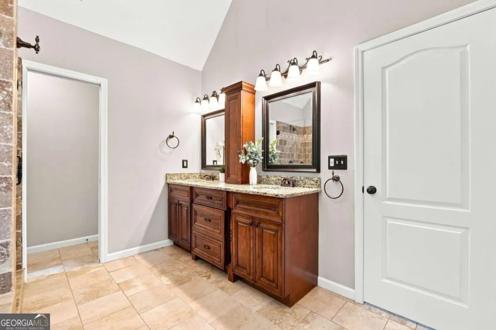 7350 Devonhall WAY Johns Creek, GA 30097