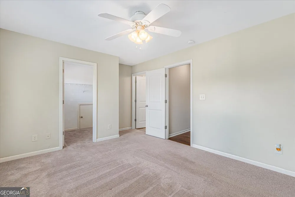 62 Seabiscuit CT Newnan, GA 30263