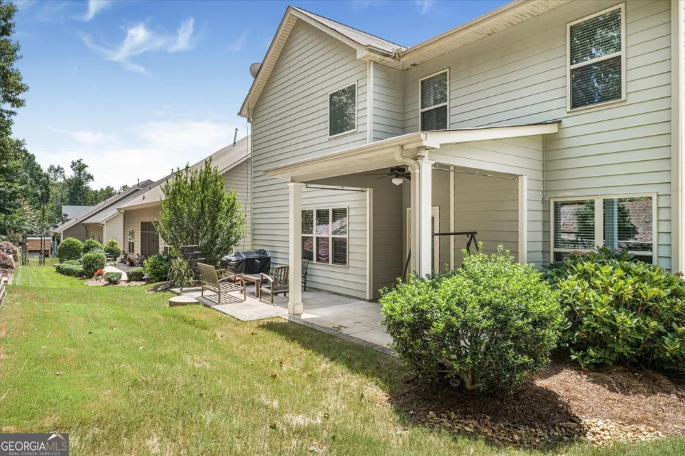 62 Seabiscuit CT Newnan, GA 30263