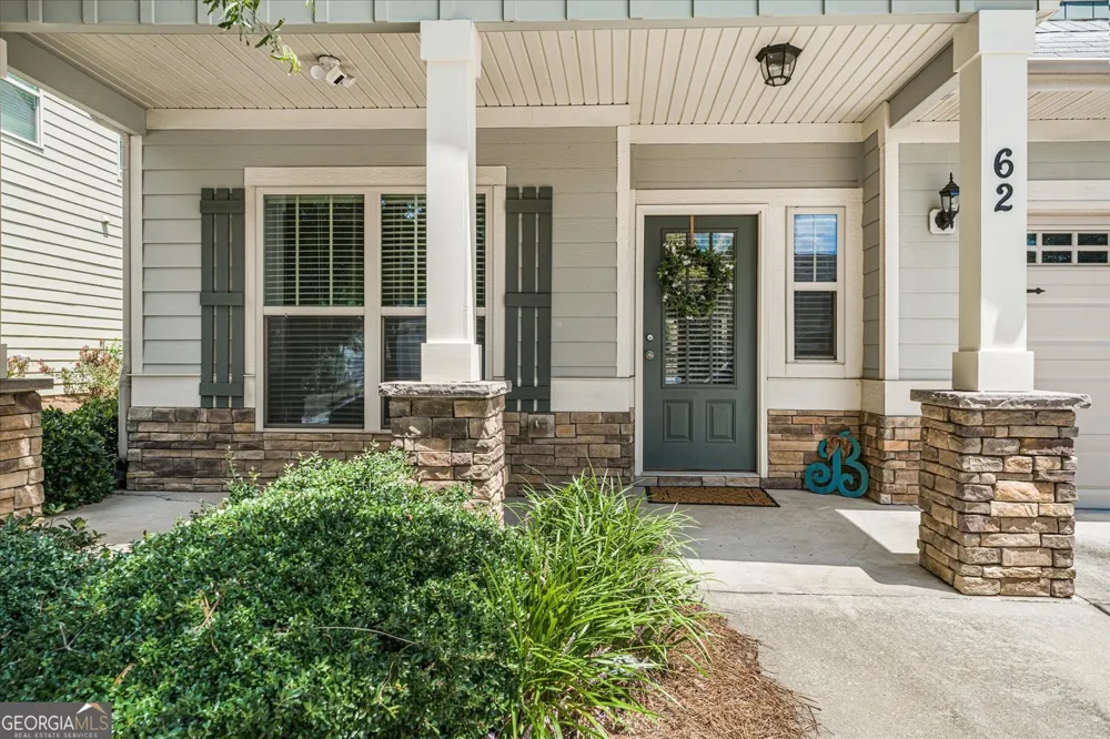 62 Seabiscuit CT Newnan, GA 30263
