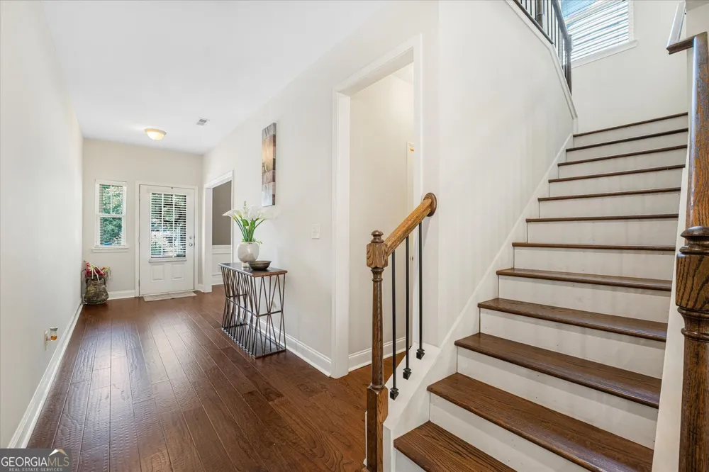 62 Seabiscuit CT Newnan, GA 30263