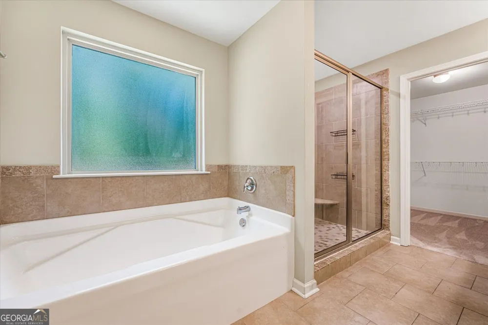 62 Seabiscuit CT Newnan, GA 30263