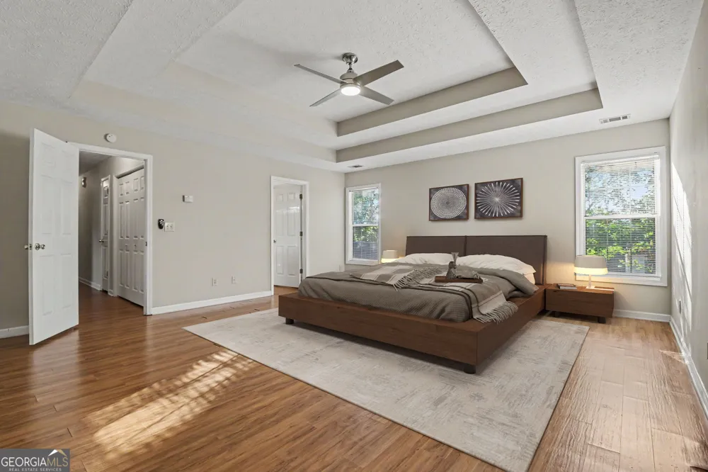 2042 Fox Hound WAY Lawrenceville, GA 30043