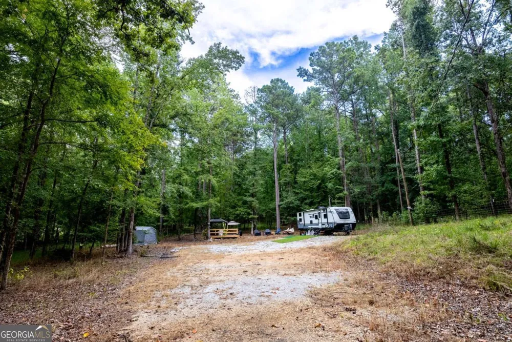 2261 Island Creek DR Sparta, GA 31087