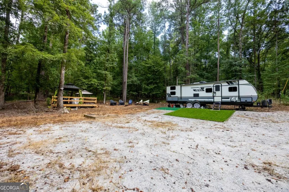 2261 Island Creek DR Sparta, GA 31087