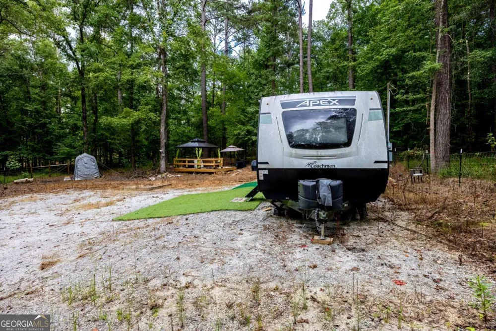 2261 Island Creek DR Sparta, GA 31087