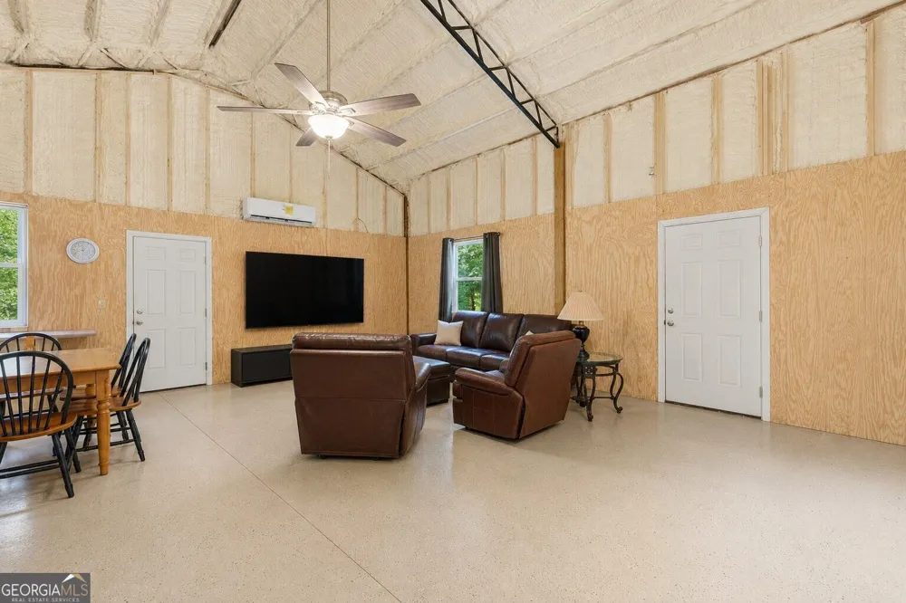 4 County Road 244 Wedowee, AL 36278