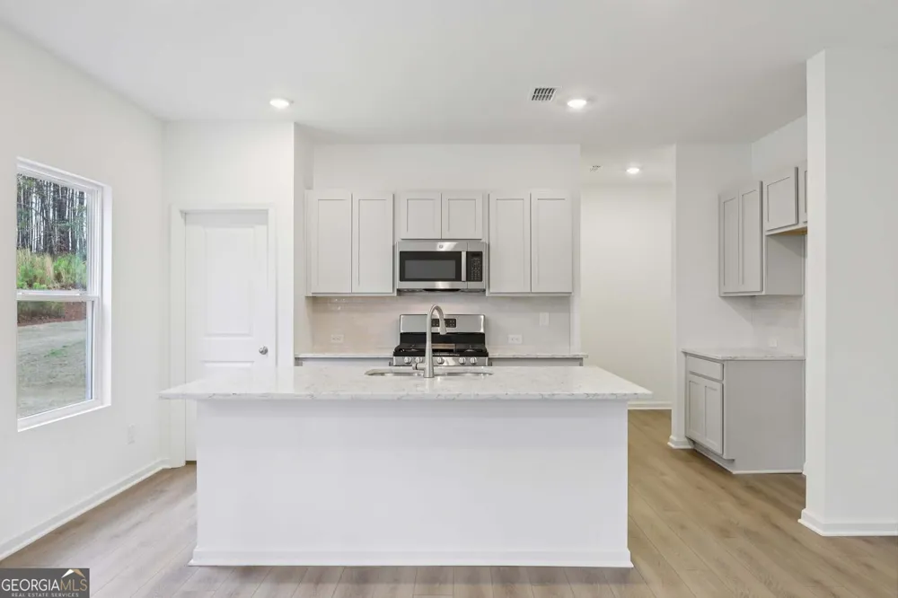 7348 Tenton XING Locust Grove, GA 30248