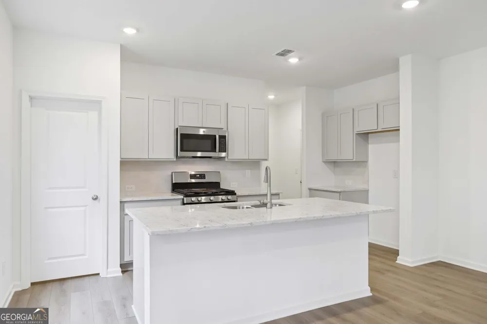 7348 Tenton XING Locust Grove, GA 30248