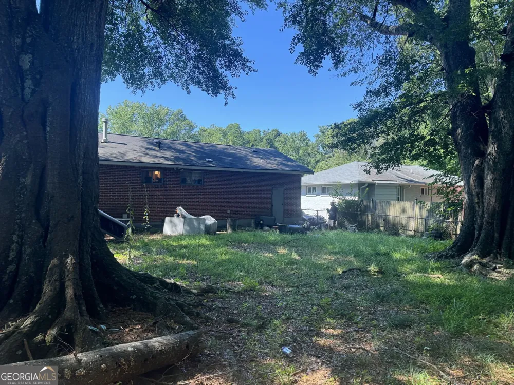 3272 Glenco DR Decatur, GA 30032