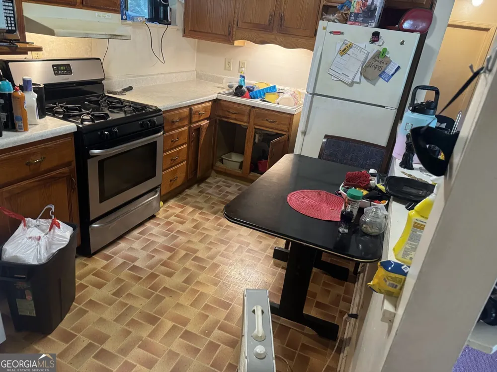 3272 Glenco DR Decatur, GA 30032