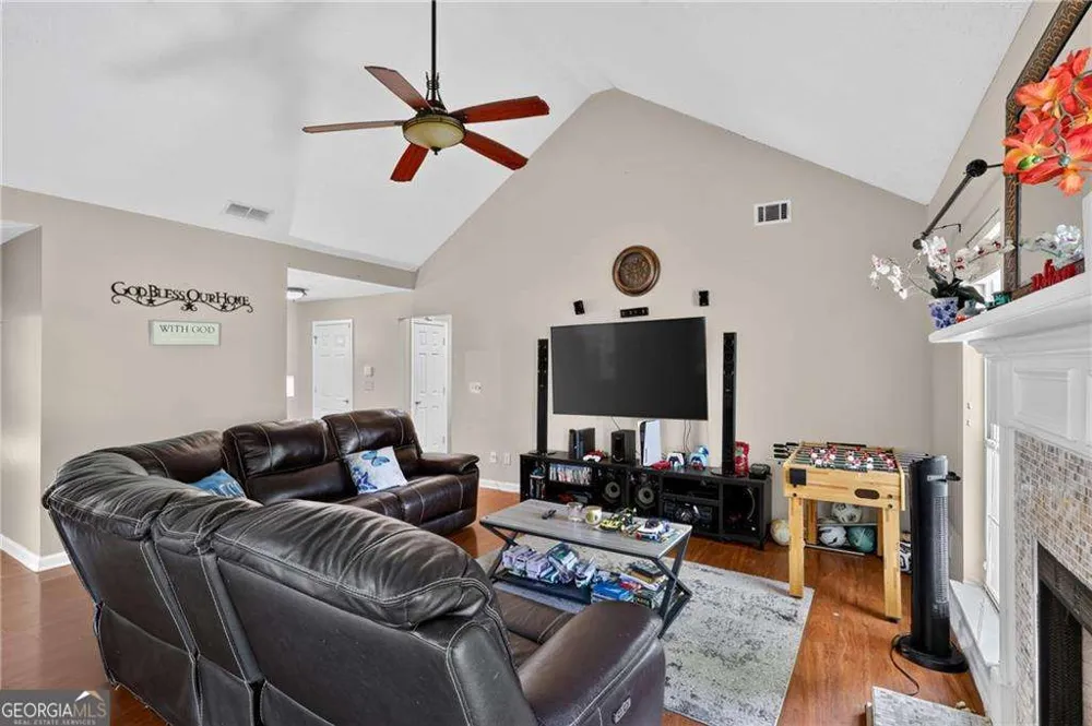 705 Allens Landing DR Lawrenceville, GA 30045