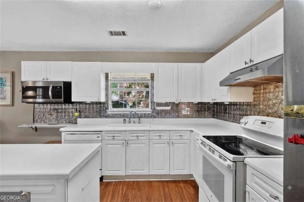 705 Allens Landing DR Lawrenceville, GA 30045